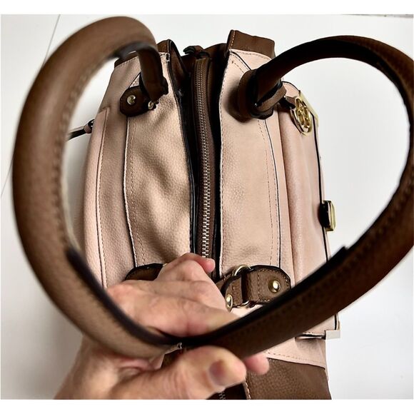 Jessica Simpson dusty pink and brown pebbled vegan leather satchel - Picture 10 of 10